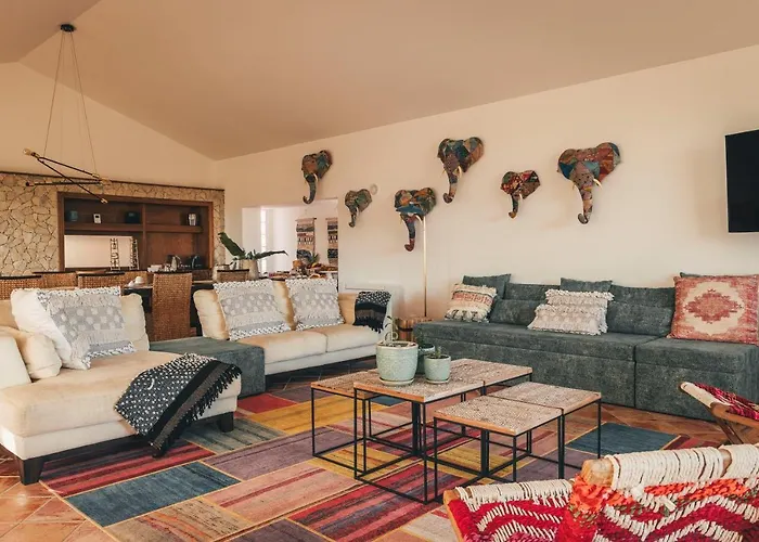 Vale Pisco Nyaraló *