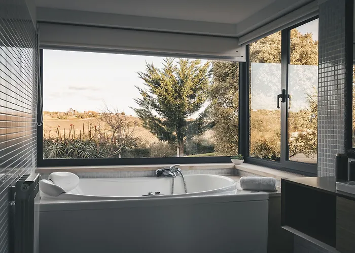 Vale Pisco Nyaraló Bombarral